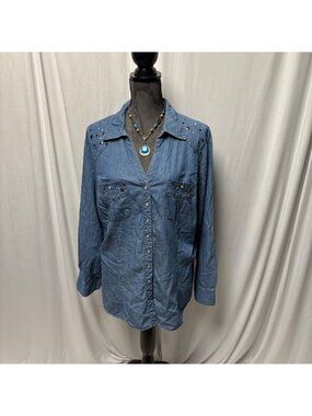 Essentials Womens XL Chambray Shirt Studded Snap Front Western Blue Denim Top